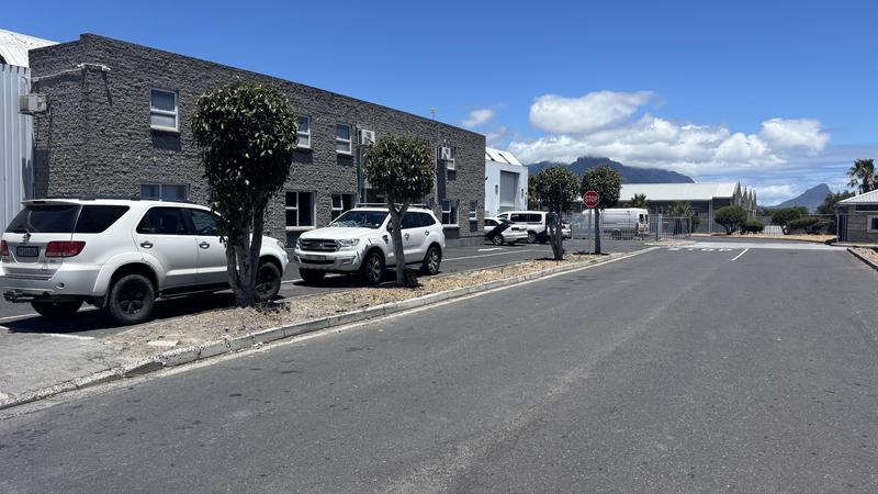 To Let commercial Property for Rent in Maitland Western Cape